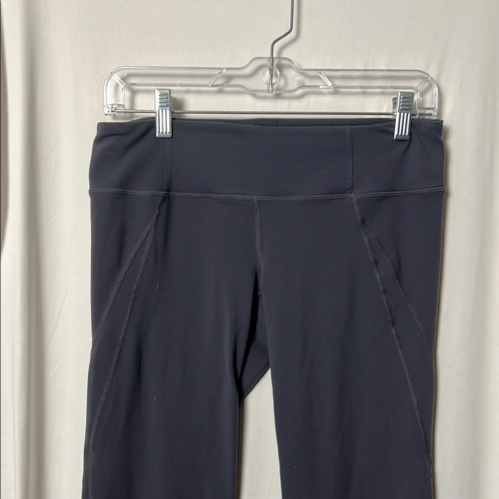 Athleta Dark Grey Power Ananda Crop Slit Cuff  Yoga Pants Size Small - Picture 4 of 10